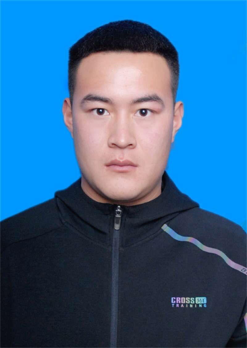 满云飞