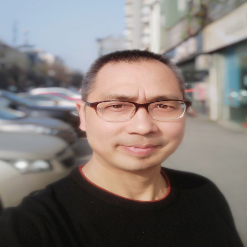 谭万红