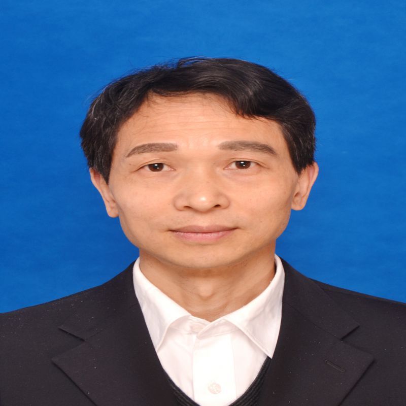 村官谭万军